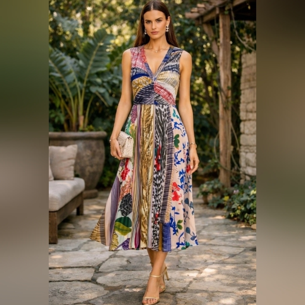 Geisha Designs Jacinta Fit & Flare Pleated Satin V-Neck Multicolor Midi Dress M